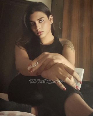trans girl Mathily25 6436769