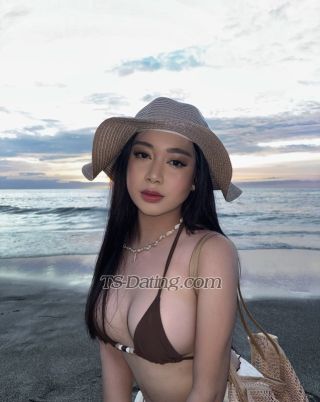 trans girl Maxineaustria 1170059 trans girl Maxineaustria 1170059