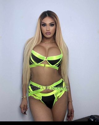 trans girl Maxinexx2525 0895876