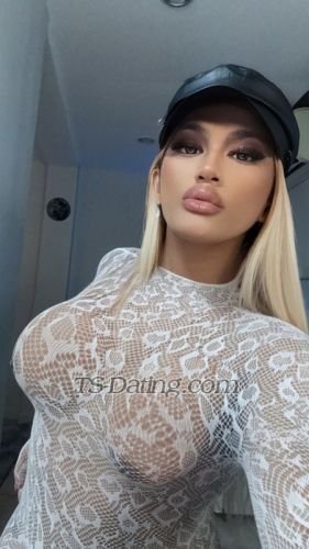 trans girl Maxinexx2525 4853081