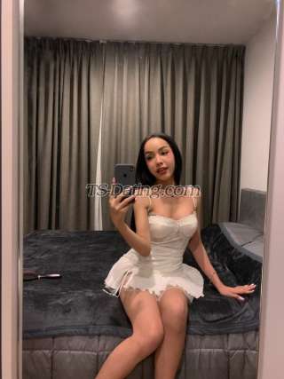 trans girl Maya617056 2157890