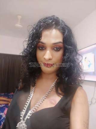 trans girl MayaRaghuvee 8032976