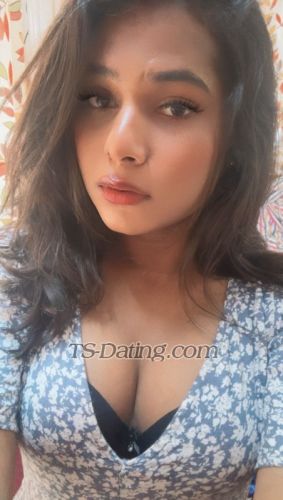 trans girl MayraRoy 5985447