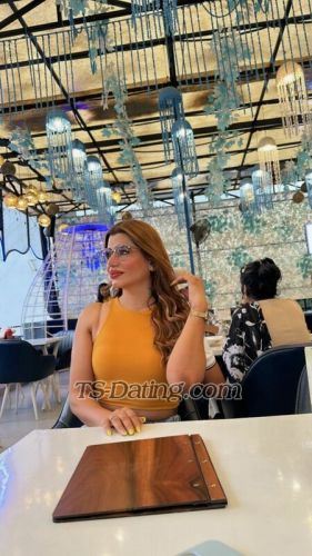 trans girl Mayraa 7418982