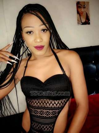 trans girl Medusa 0193822