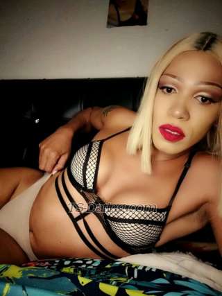 trans girl Medusa 0193868