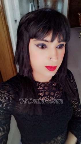 trans girl Meenukhna 8769982