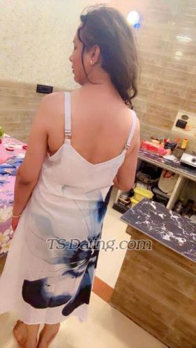 trans girl Meera21 7701091