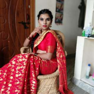 MeghanaMature 2575360