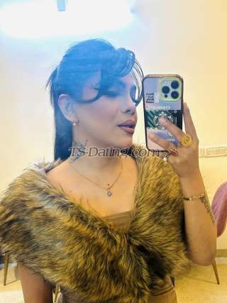 trans girl Mehazabien 6039532