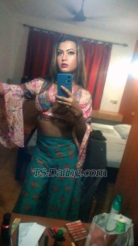 trans girl Mehersingh 7400526