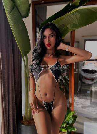 trans girl Mellan122 8388910