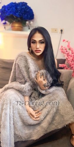 trans girl MelodyBig 4717509