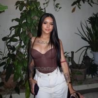 Meriam Delhi Transex HI IM MERIAM FROM COLUMBIA WITH A BIG NICE COCK. I just
landed IN YOUR TOWN.  Dont hesitate to contact if you wanna
have good service and unforgettable experience.