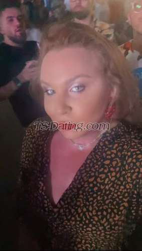 trans girl Mia26 7586110