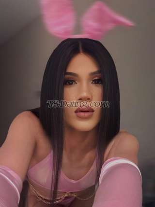 trans girl MiaMilani 7567216