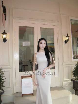 trans girl Michelleeiei 8962290