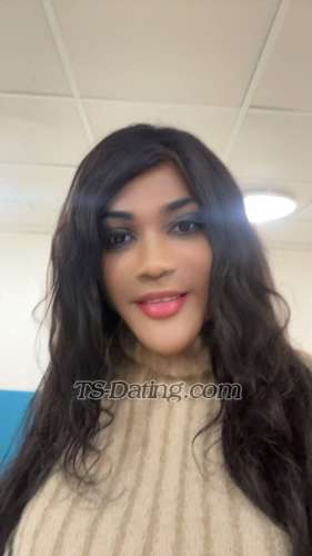 trans girl Michoue 0804792