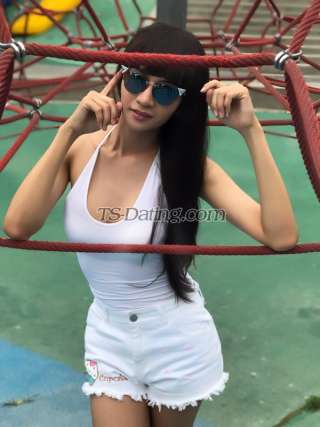 trans girl Mikimoto 4216014