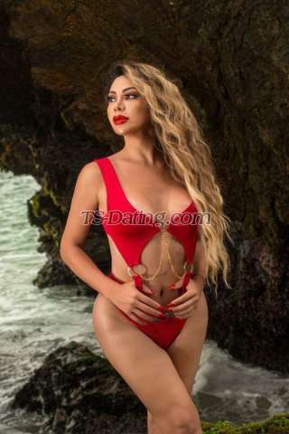 trans girl MirandaKerrr 5429882 trans girl MirandaKerrr 5429882