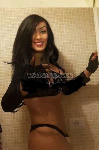 trans girl MirtaTSXL 6909430