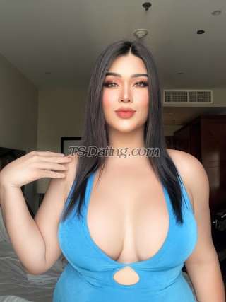 trans girl MissMena 8016222