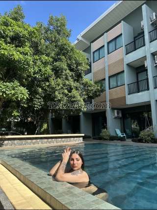 trans girl Missbasu 2262197