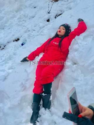 trans girl Missbasu 4869876