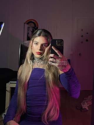 trans girl Misscleots 7807568