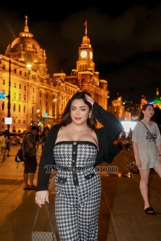 trans girl Mistikazy 8007002