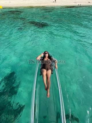 trans girl Mistress318 2122224