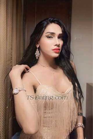 trans girl MistressNaira 1105990