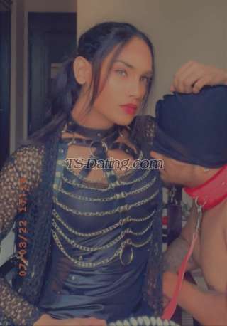 trans girl MistressNaira 6862144