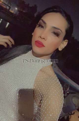 trans girl MistressNaira 9088815