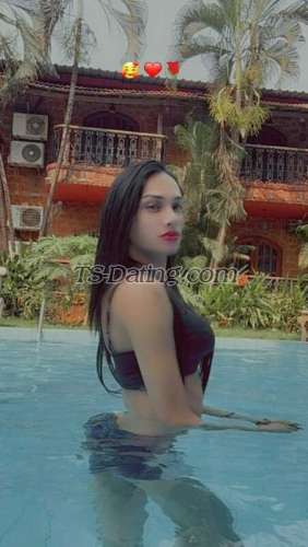 trans girl MistressNaira 9089000