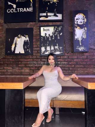 trans girl Mixylee 0887674