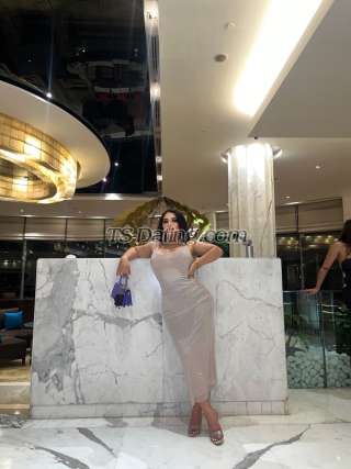 trans girl Mixylee 4000154