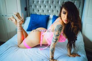 trans girl ModelHayley 9506013