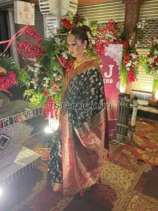 Shemale Modhumondal 4899157