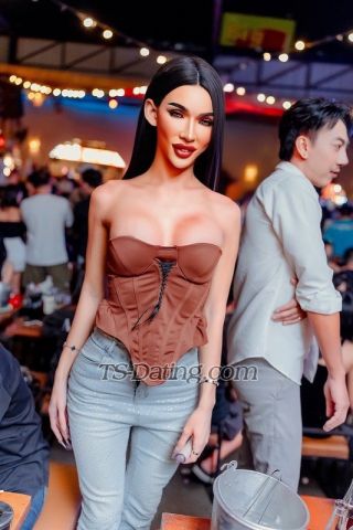 trans girl Moji44 6174380