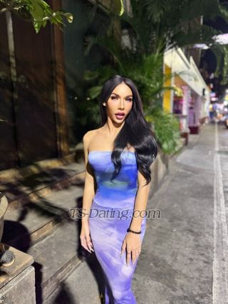 trans girl Moji44 7822492