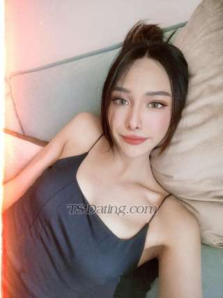 trans girl Momogeely 9456083 trans girl Momogeely 9456083