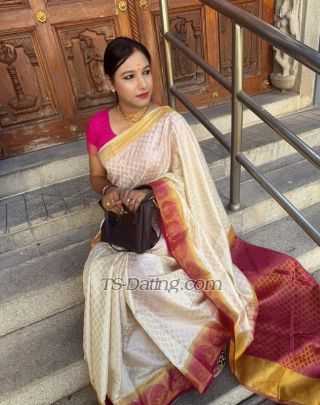 trans girl MonikaRoy 2232353