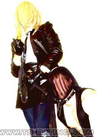 trans girl Monnika 0763473