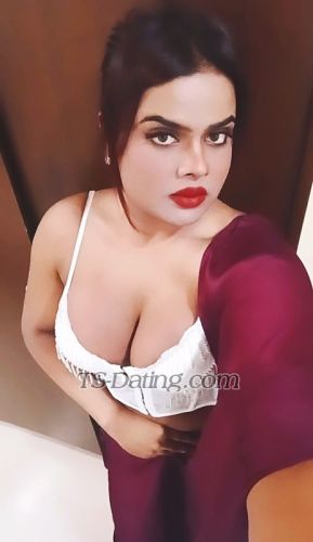 trans girl MoonpornSta 6830964