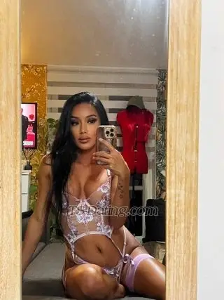 Shemale MorenaAsiants 2552061