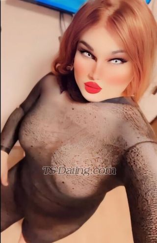 trans girl Mouyko 2579019