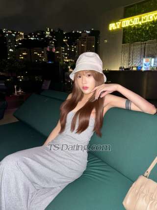 trans girl Murphycute 0002680