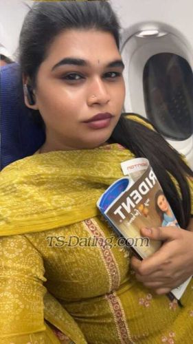 trans girl mahanyasreek 6987442