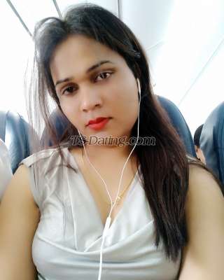 trans girl mayasingh39 1729257